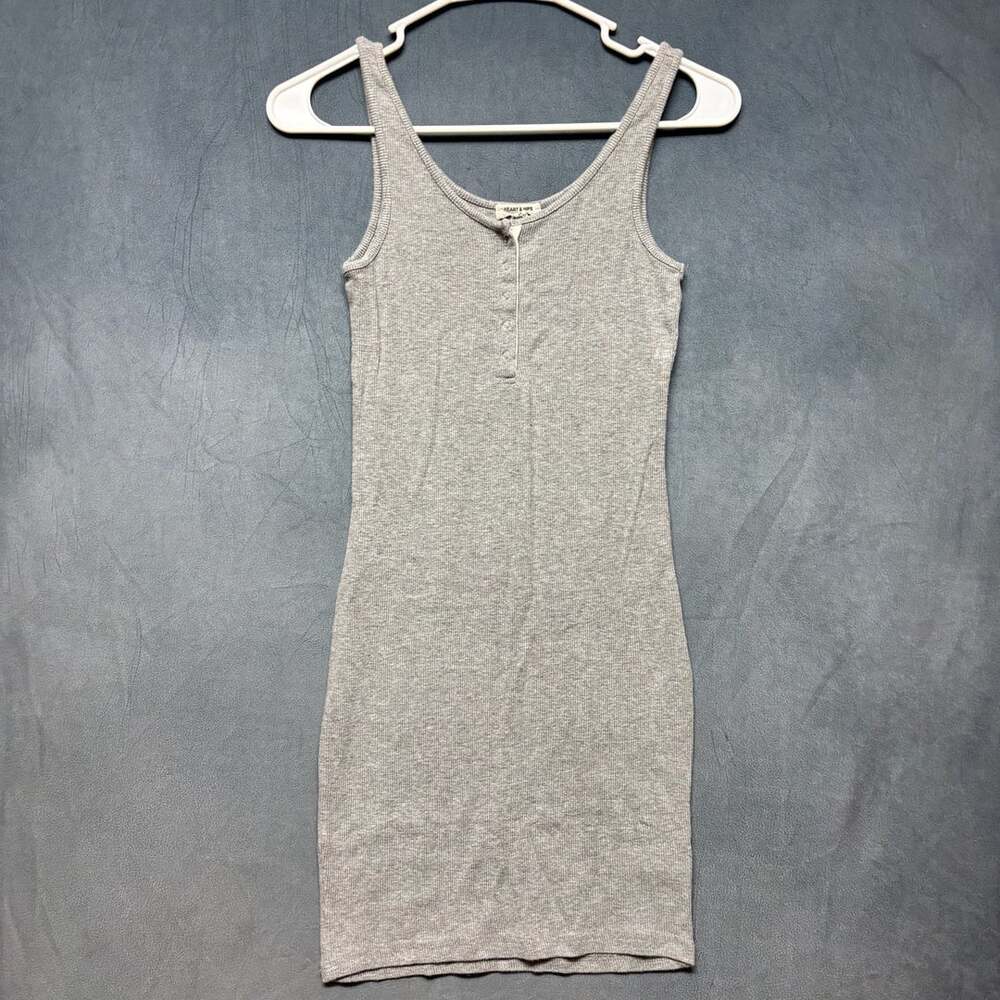 Heart & Hips Dress Size M Gray Ribbed Button-Up Mini Bodycon